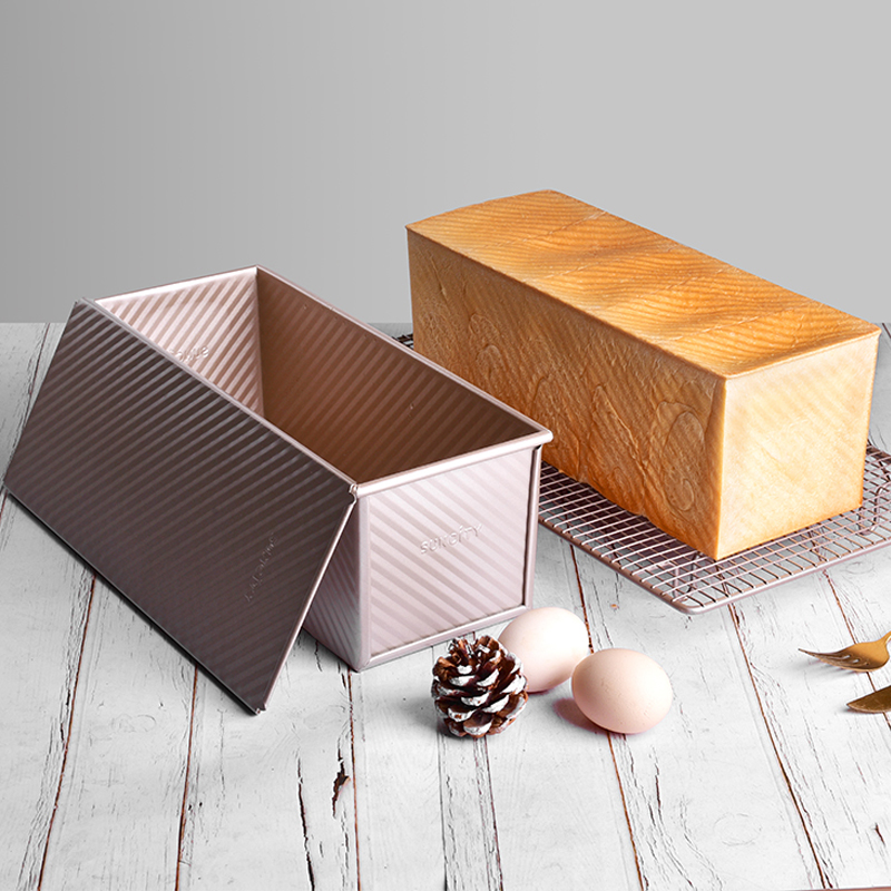 قالب توست للمطبخ مع غطاء، قالب - مراجعة Egg Storage Holder وسعره