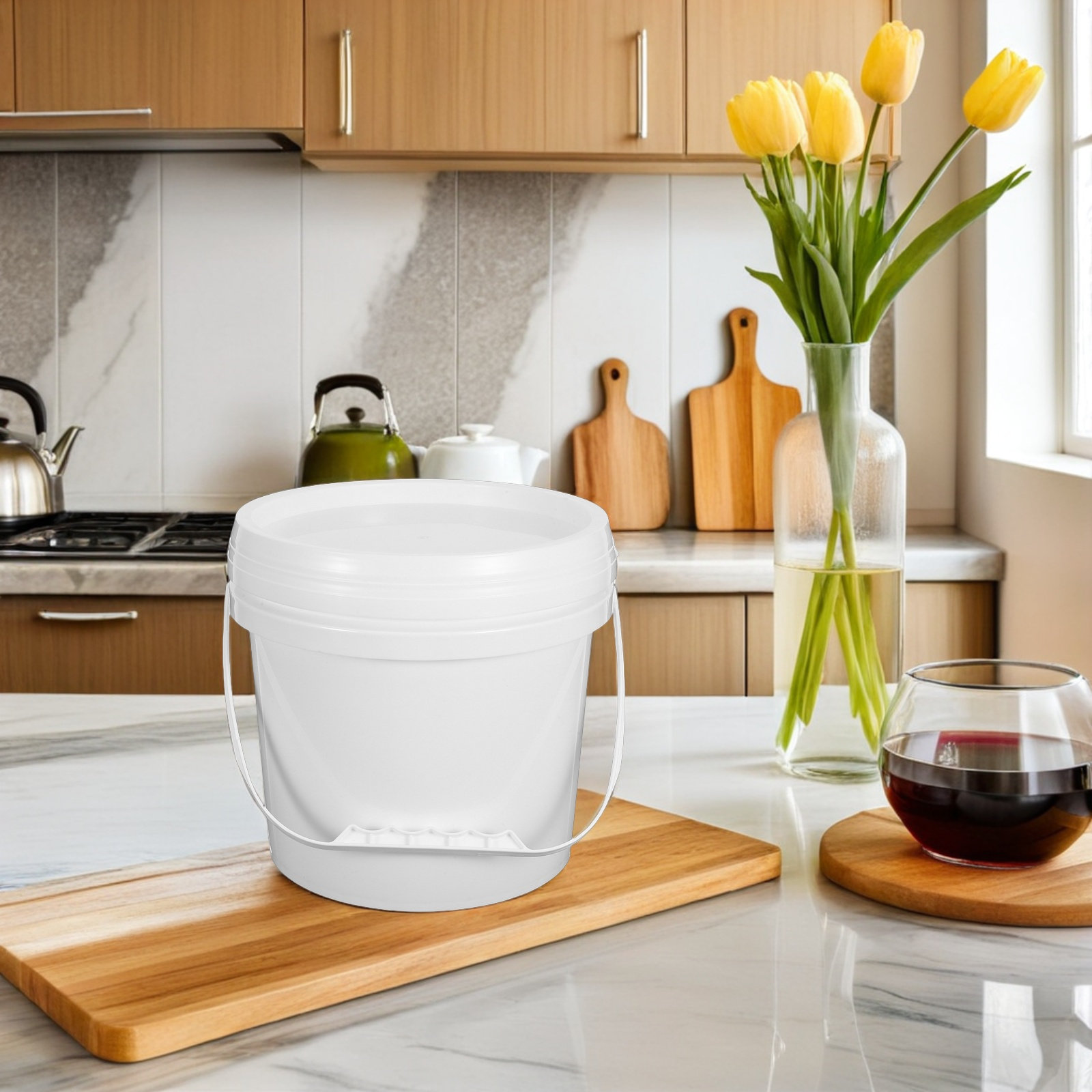 دلو تخزين كبير أبيض اللون، مصن - مراجعة Food Storage For Pantry وسعره